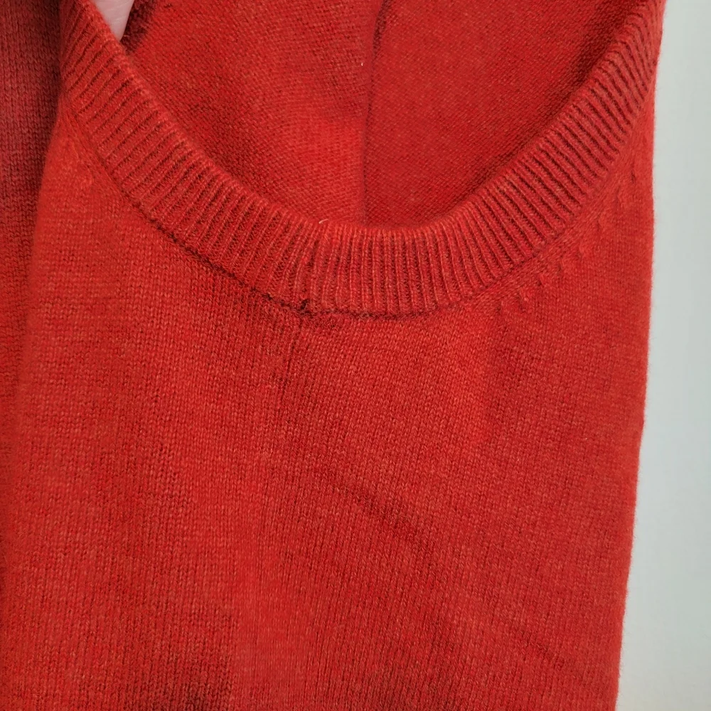 WoolOvers Sweater Vest Sz L  Soft Merino Wool Cashmere Golf Preppy Tennis Club